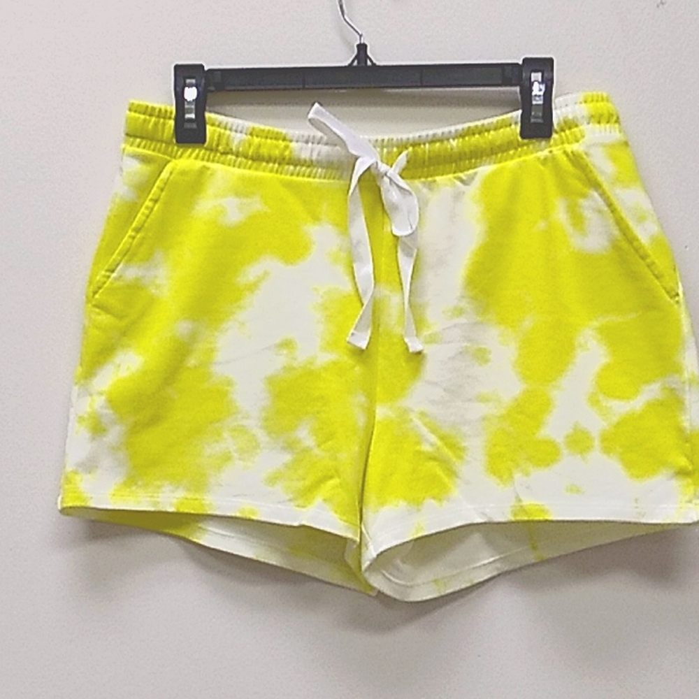 Style & Co. shorts white & yellow tie dye, NWT